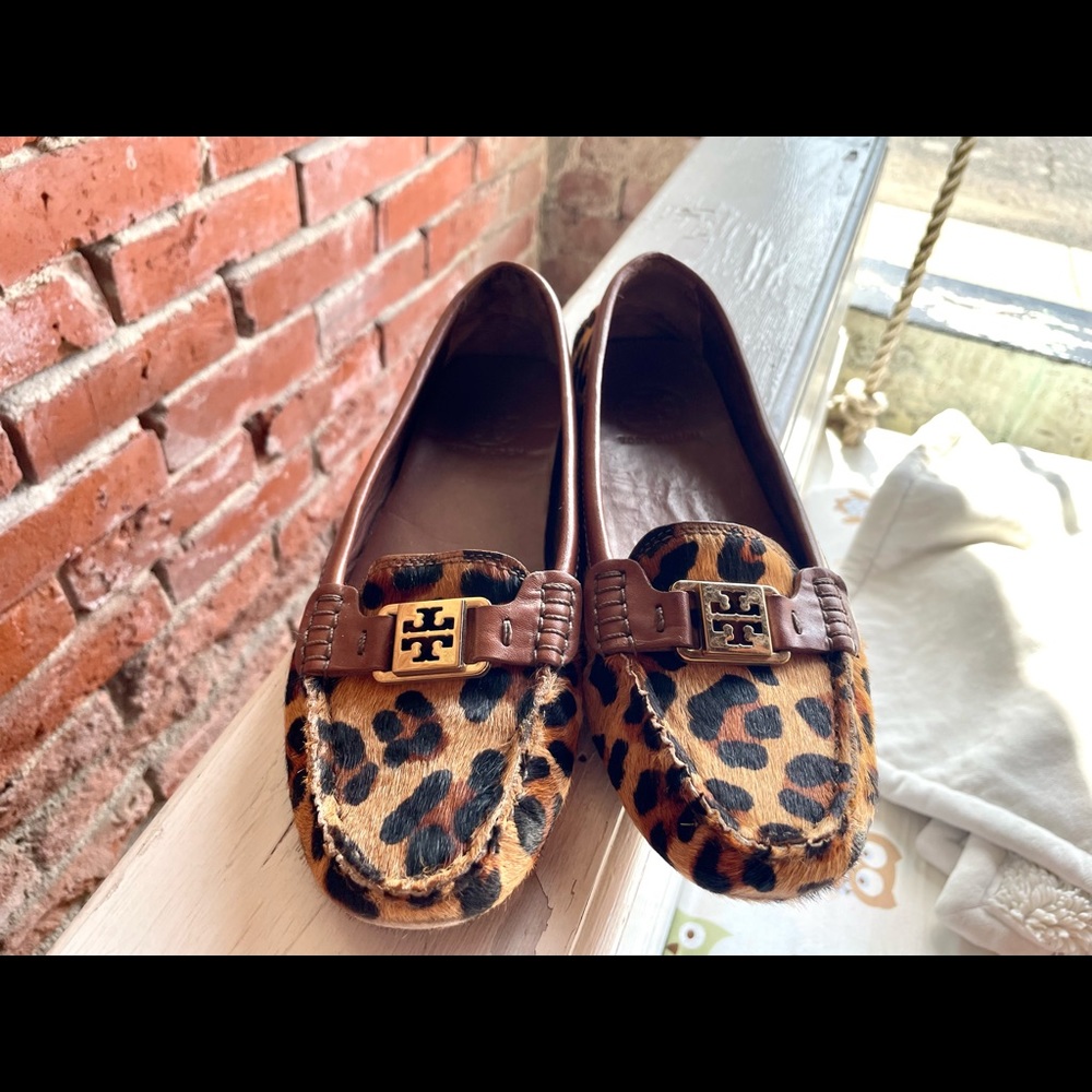 Tory Burch hide on Loafers 8